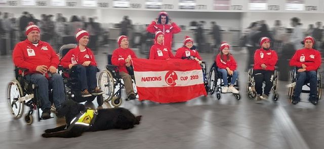 Nationalteam am Flughafen