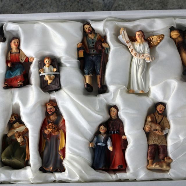 Die Figuren in der Schachtel