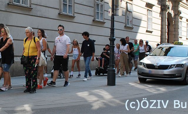 071 - Durch die Rotenturmstraße in Richtung Schwedenplatz