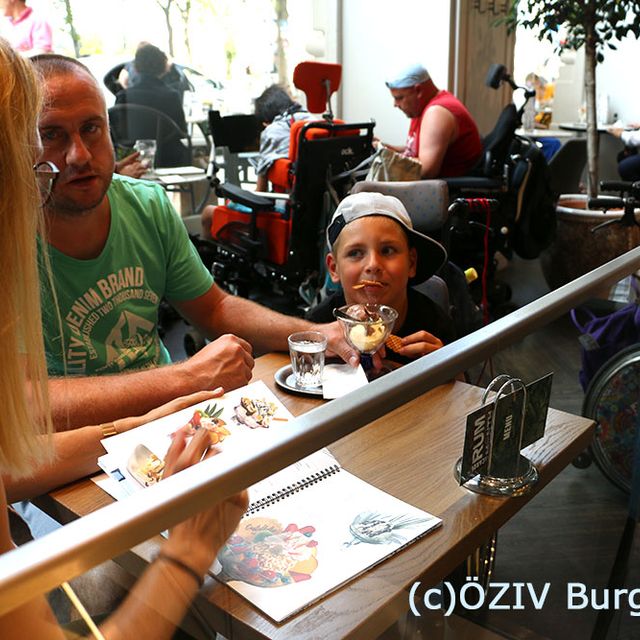 077 - lecker!