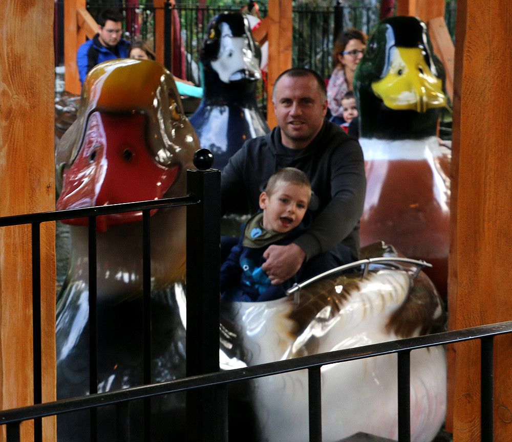 Familie in Entenbahn