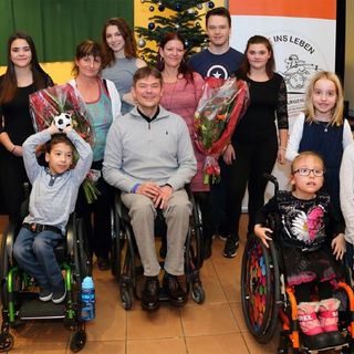 Gruppenbild mit Hans-Jürgen Groß