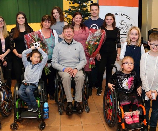 Gruppenbild mit Hans-Jürgen Groß