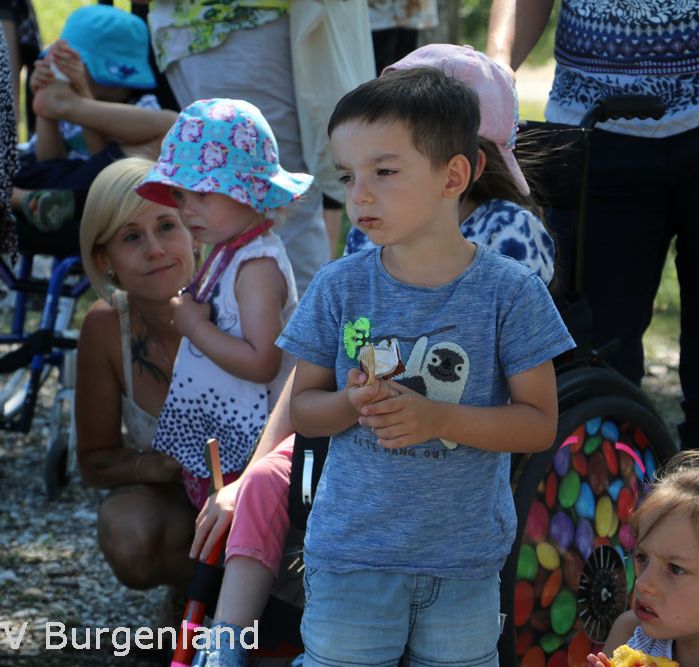 Kinder