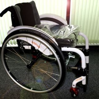 Rollstuhl